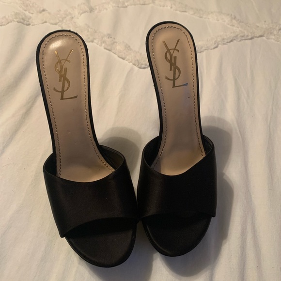 YSL Heels - Picture 2 of 3